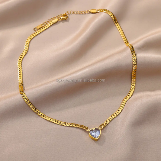 Amour Luxe Gold Heart Charm Necklace