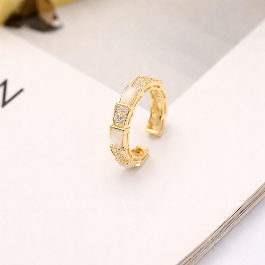 Élan Baguette Radiance Stack Ring