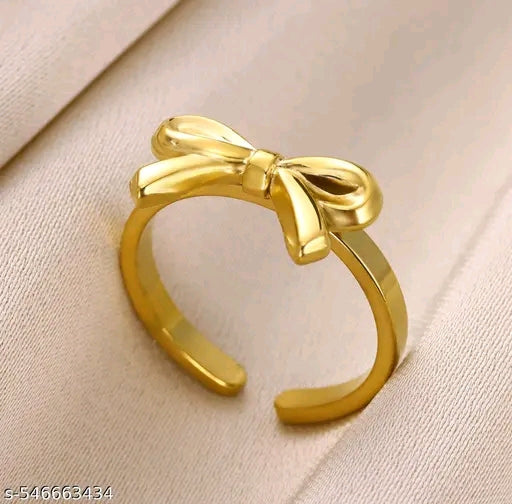 Golden Ribbon Charm Ring