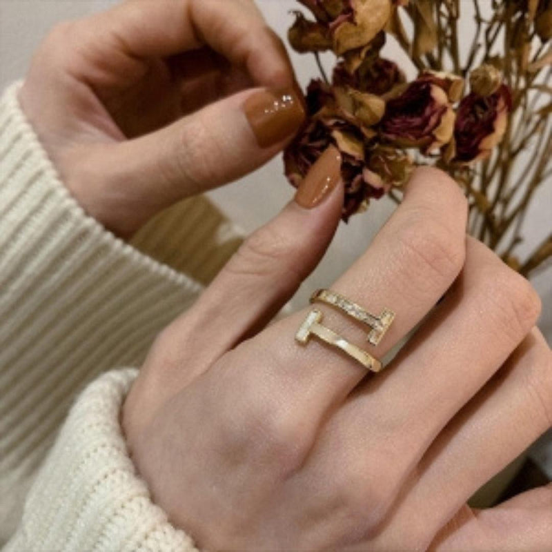 Tessa Éclat Open T-Bar Ring