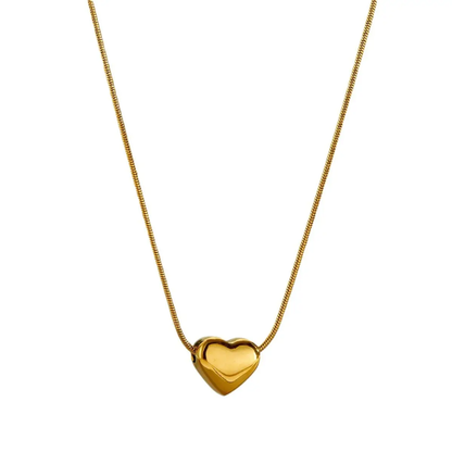 Serene Solid Heart Pendant Necklace