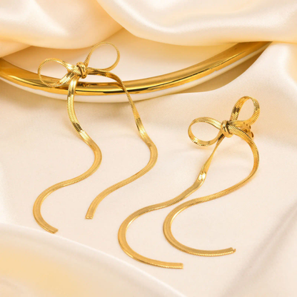 Veloura Golden Ribbon Drops