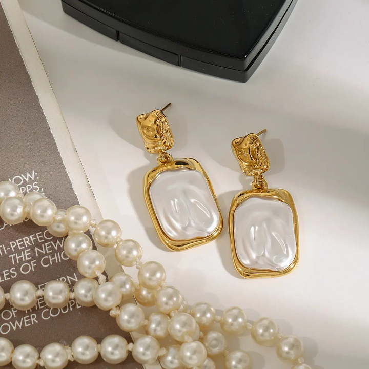 Ophelia Molten Pearl Drop Earrings