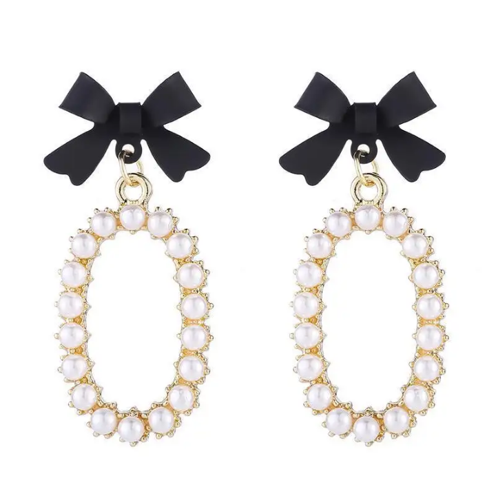 Midnight Bow Pearl Loop Earrings
