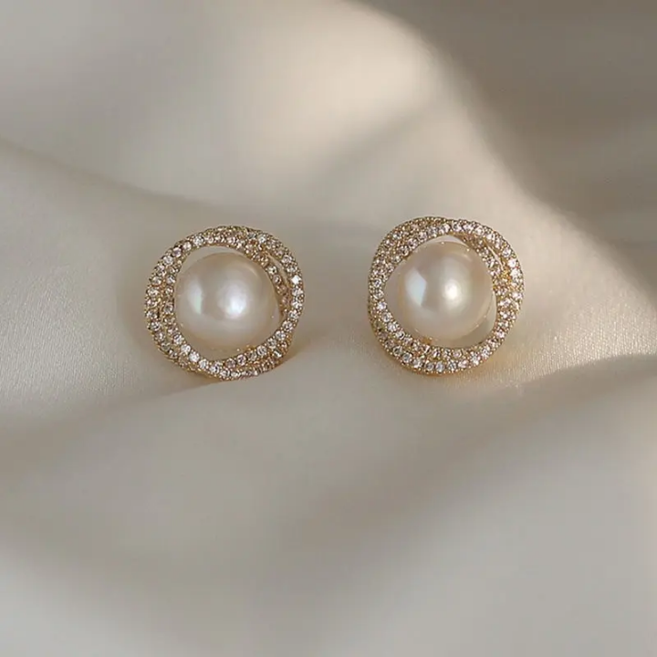 Eternal Glow Pearl Halo Studs