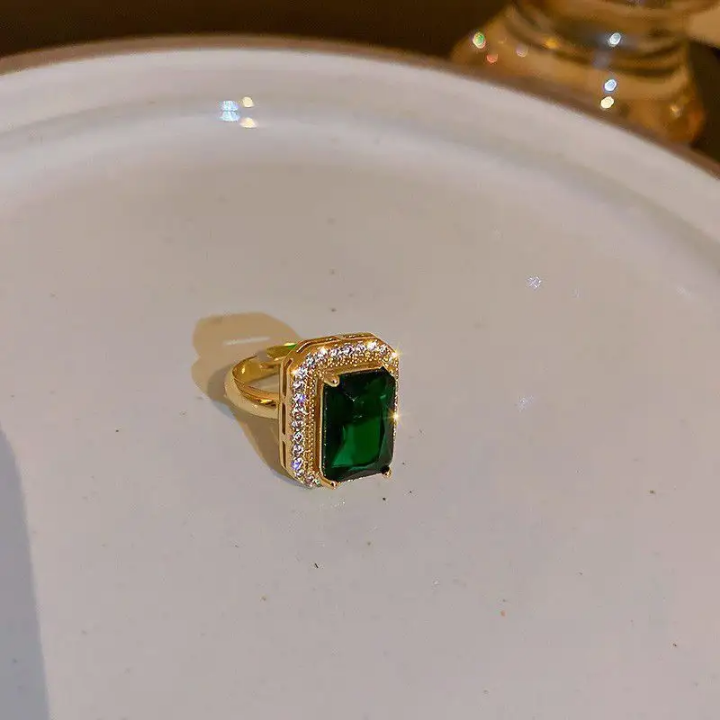 Emerald Royale Halo Ring