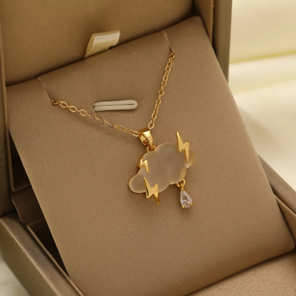 Golden Heart Aura Necklace