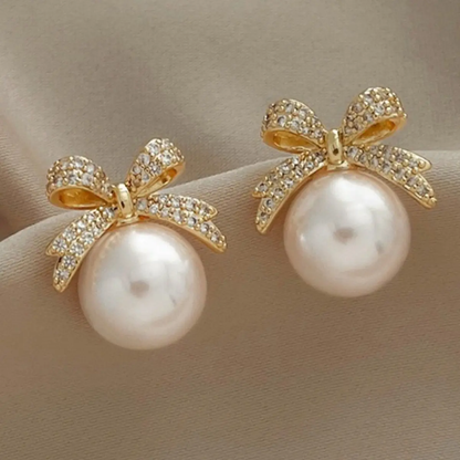 Radiant Bow Pearl Drops