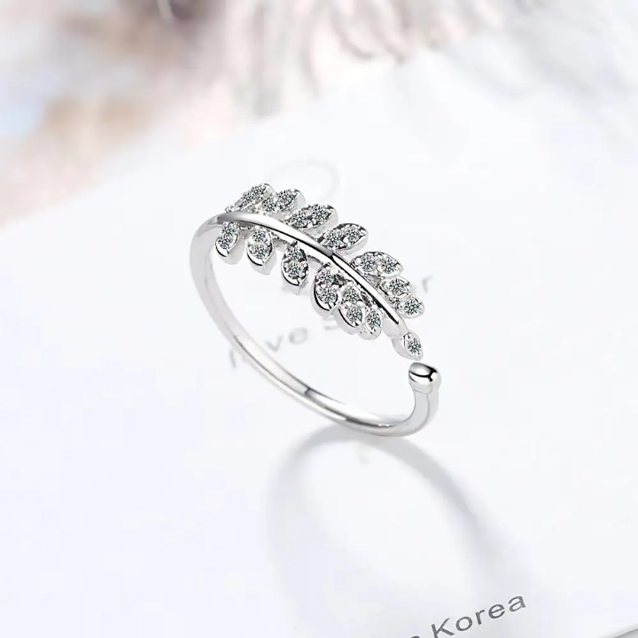Crystal Leaf Elegance Ring