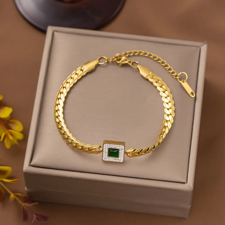Emerald Royale Halo Bracelet