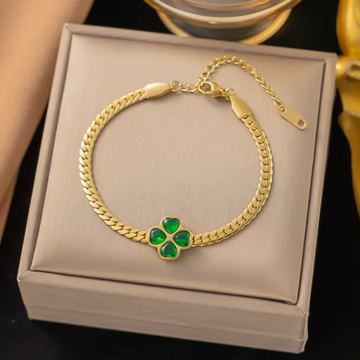 Emerald Clover Luxe bracelet