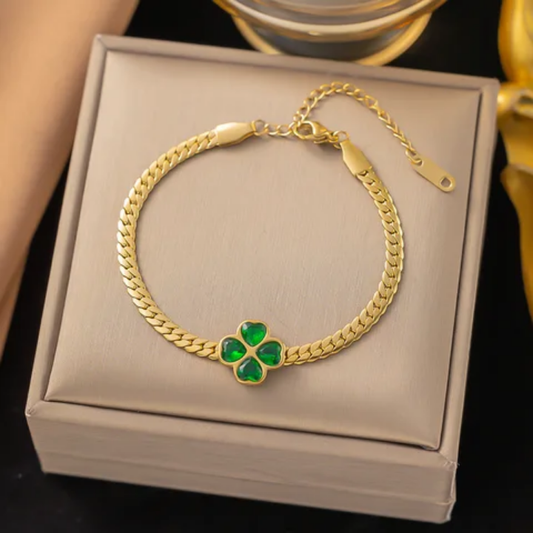 Emerald Clover Luxe bracelet