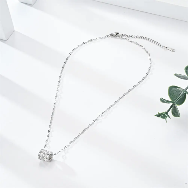 Étoile Ballet Grace Gold Pendant Necklace