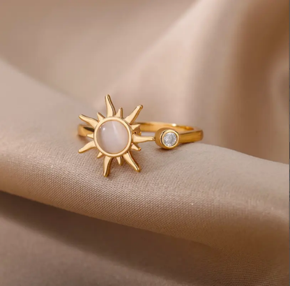 Aurelia Sunburst Pearl Open Ring