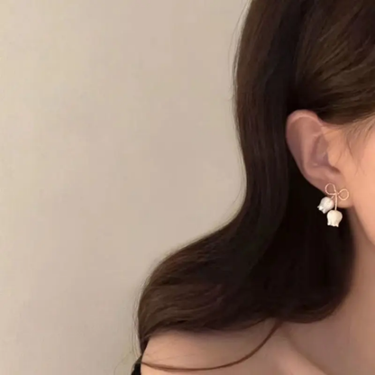LilyBéau Bow Pearl Blossom Drop Earrings