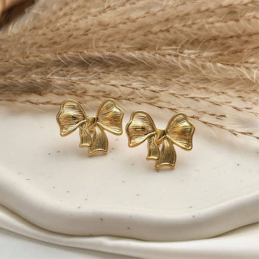 Gilded Pleat Bow Studs