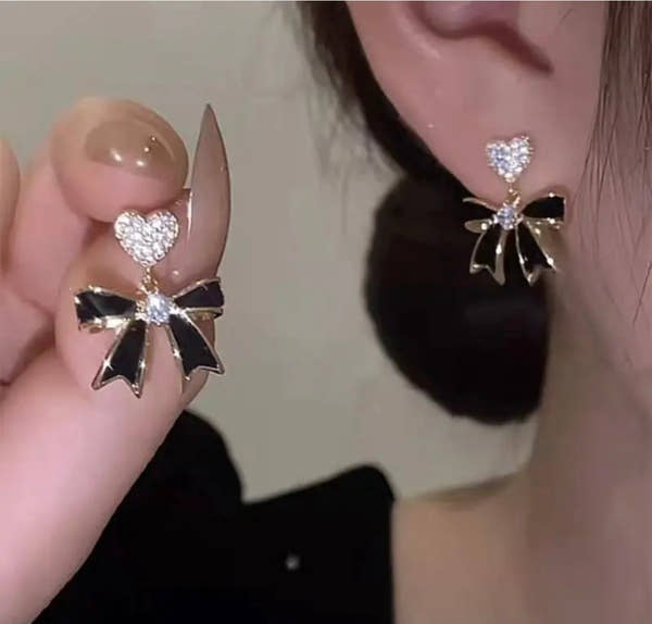 Noir Heart Bow Crystal Earrings