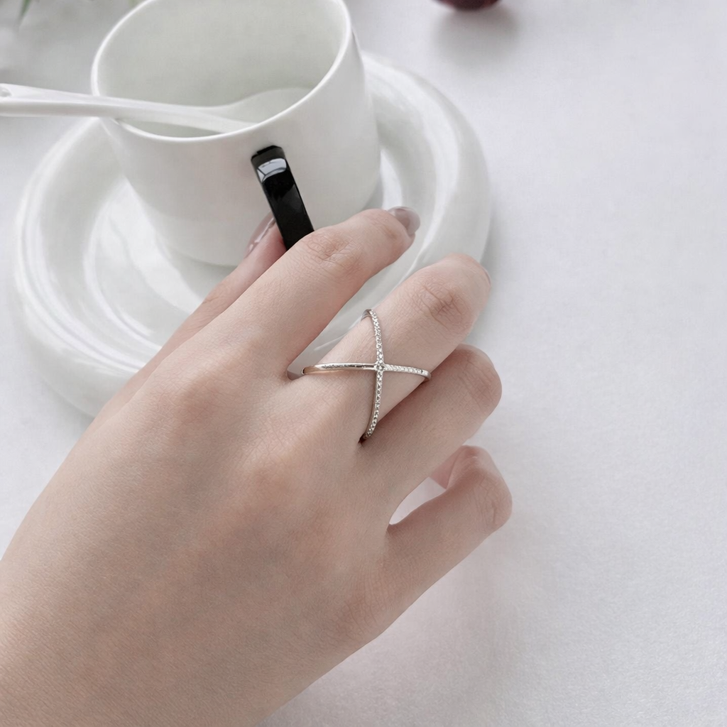Aurumé “Signature X-Glow” Pavé Crossover Ring