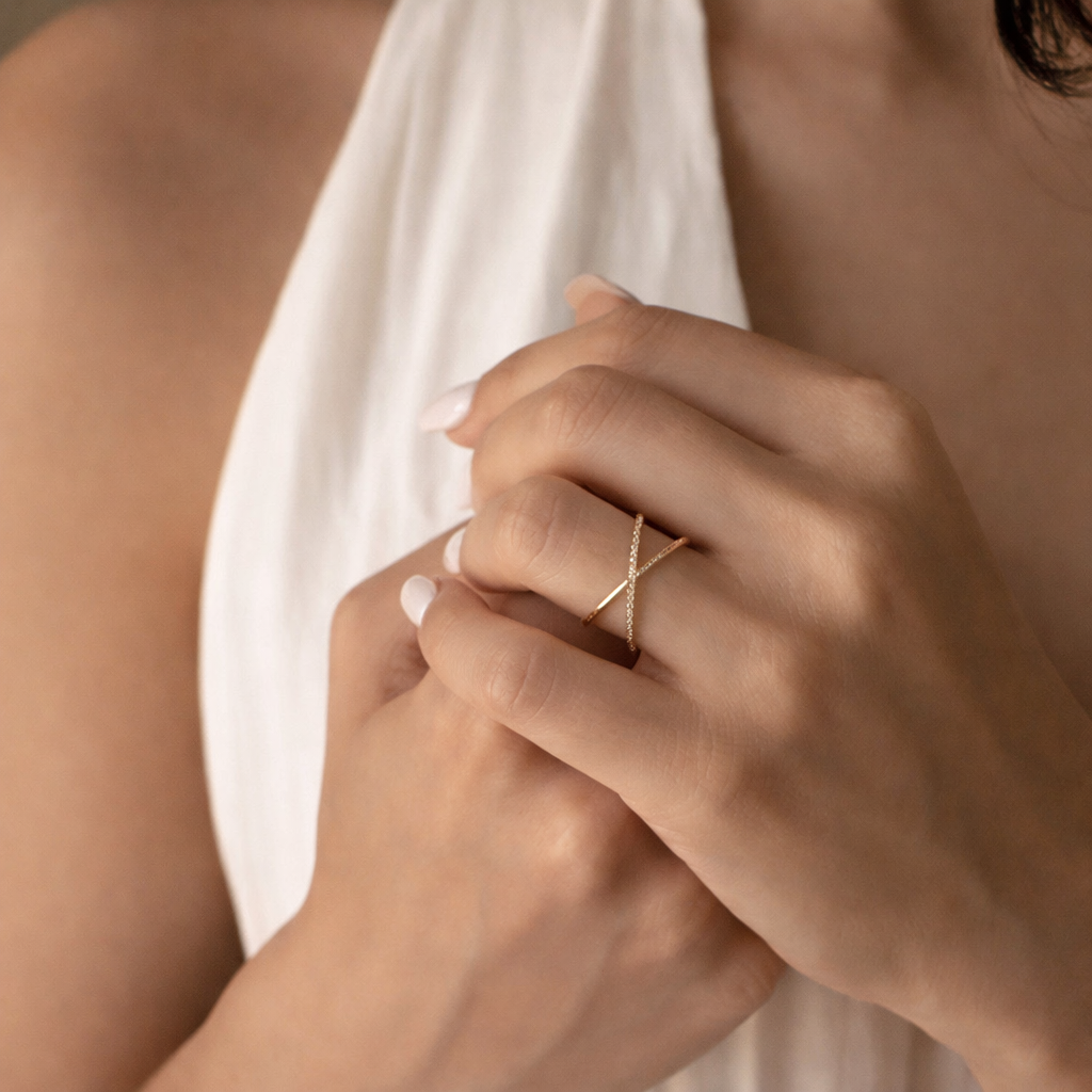 Lumière Infinity Heart Open Ring