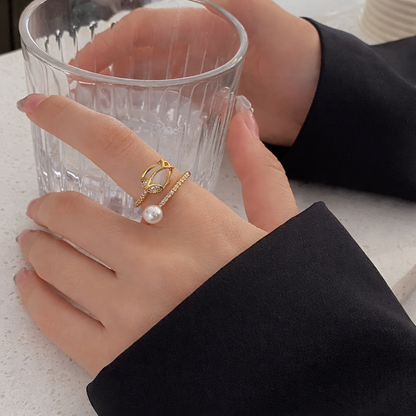 Auréline Pearl Leaf Open Ring