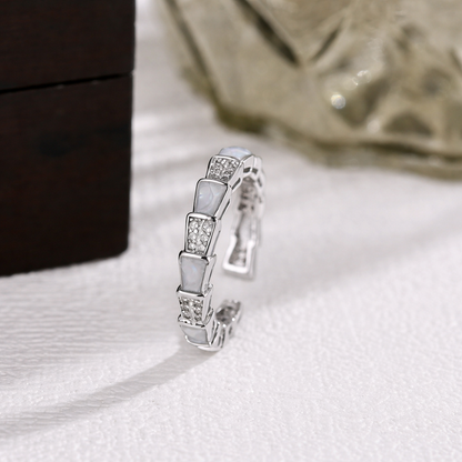 Monaco Facet Pavé Band Ring