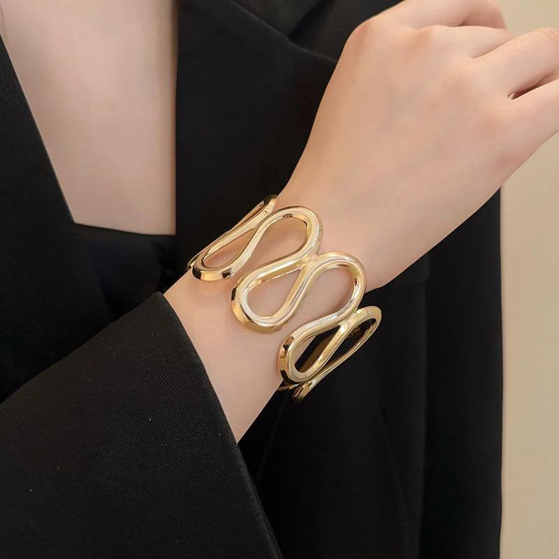 Ocean Wave Luxe Cuff