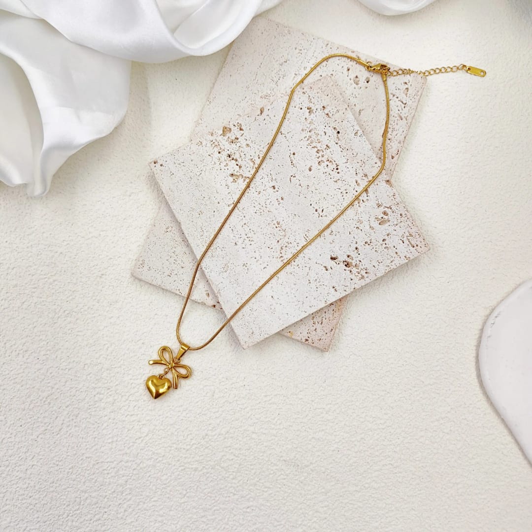 Belle Amour Luxe Gold Bow Heart Pendant Necklace