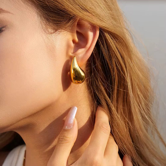 Hailey Drop Earrings