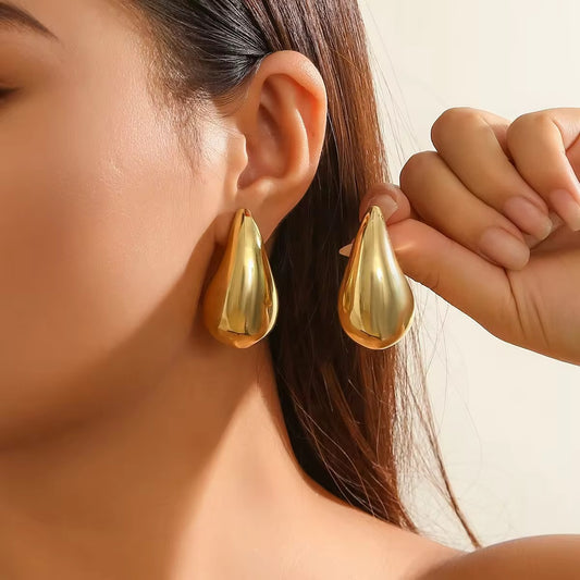 Hailey Drop Earrings