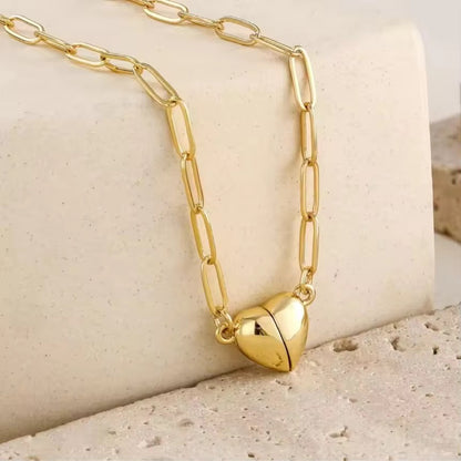 MagnaHeart Connection Necklace
