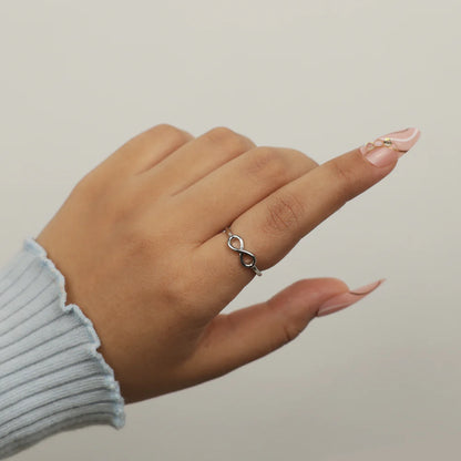 InfinityLuxe Minimal Ring