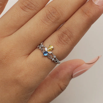 Aurora Twist Ring