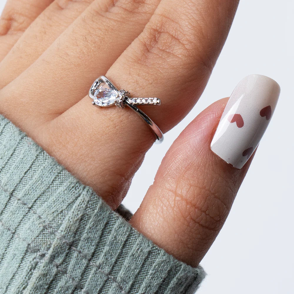 LumiTeardrop Crossover Ring