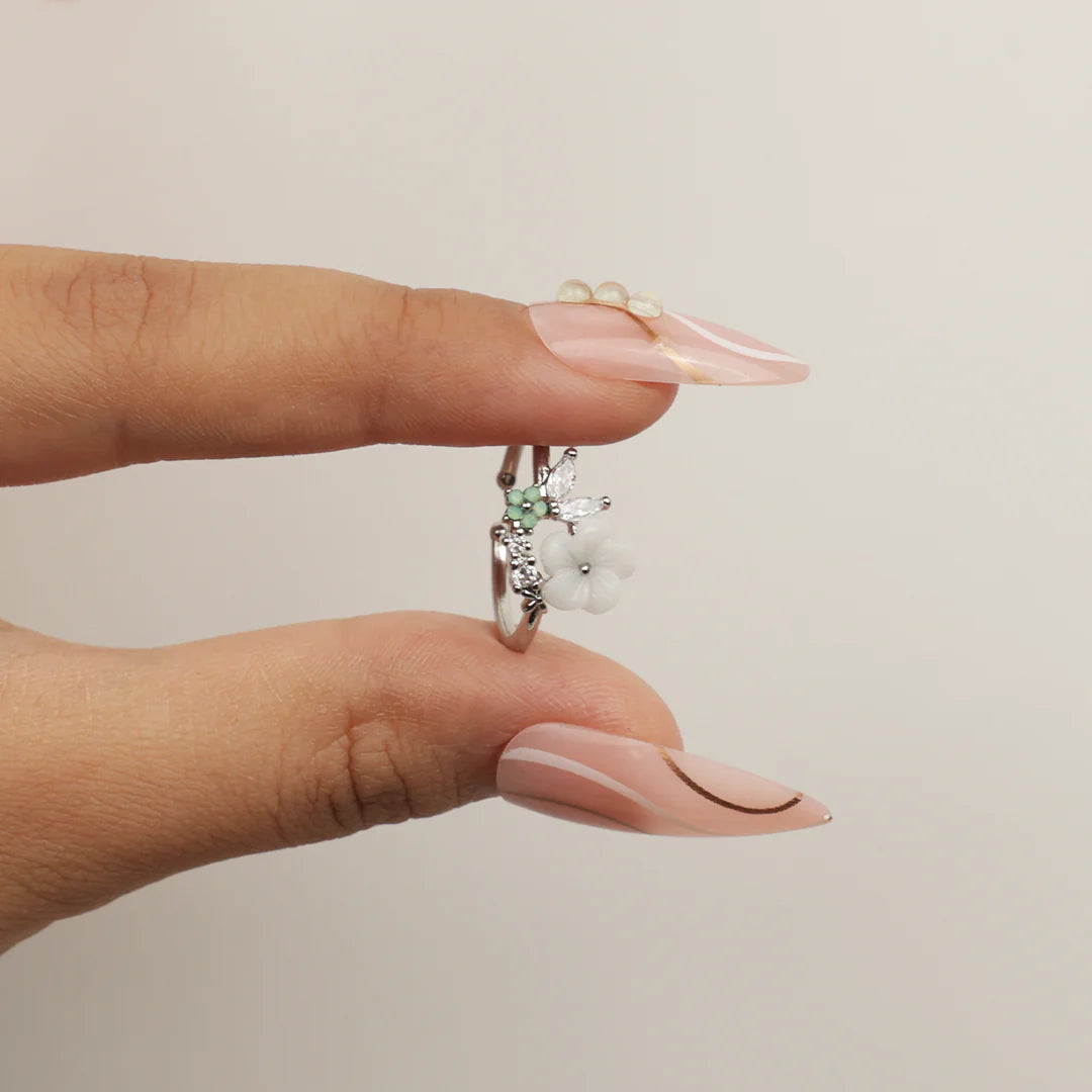 BlossomAire Floral Ring