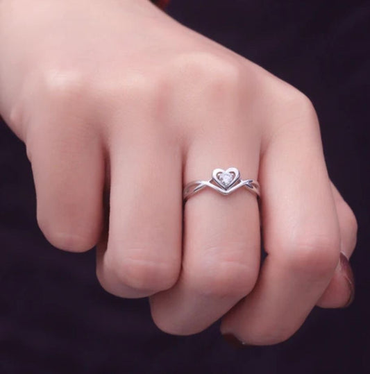 Devora Infinity Heart Solitaire Ring