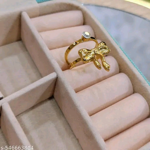Golden Charm Bow Ring