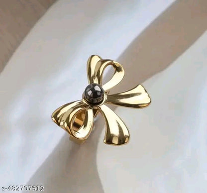 Noir Luxe Bow Ring